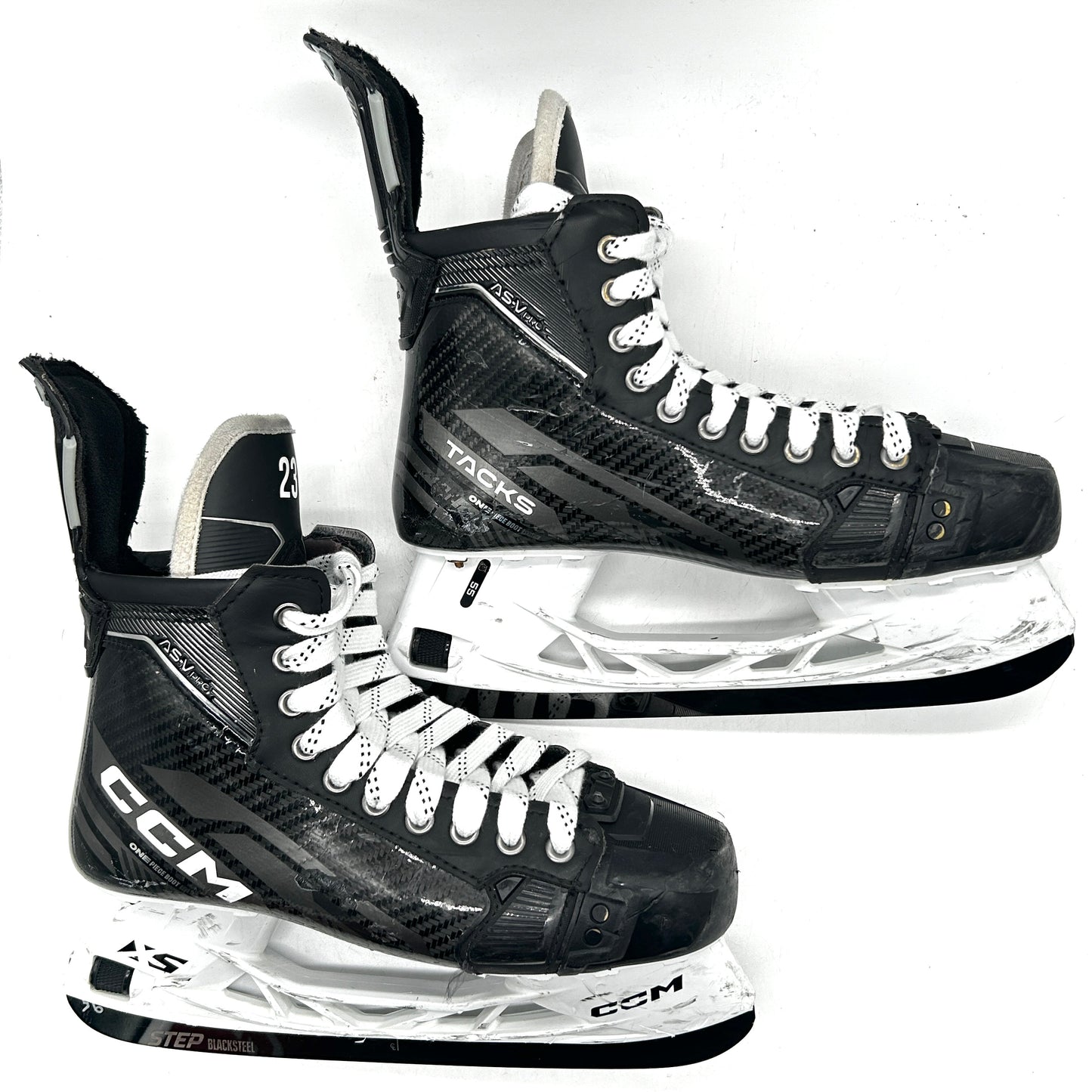 CCM Tacks AS-V Pro - Used Pro Stock Skates - Size 9