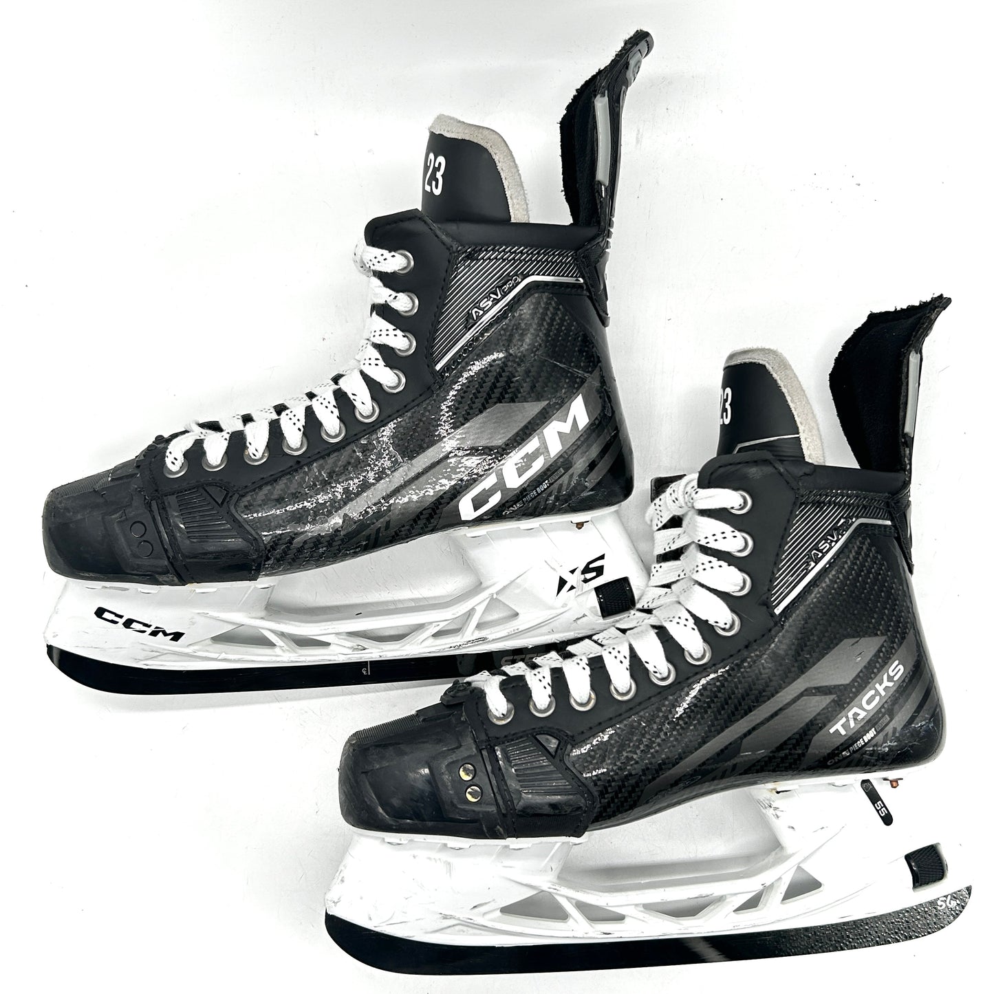 CCM Tacks AS-V Pro - Used Pro Stock Skates - Size 9