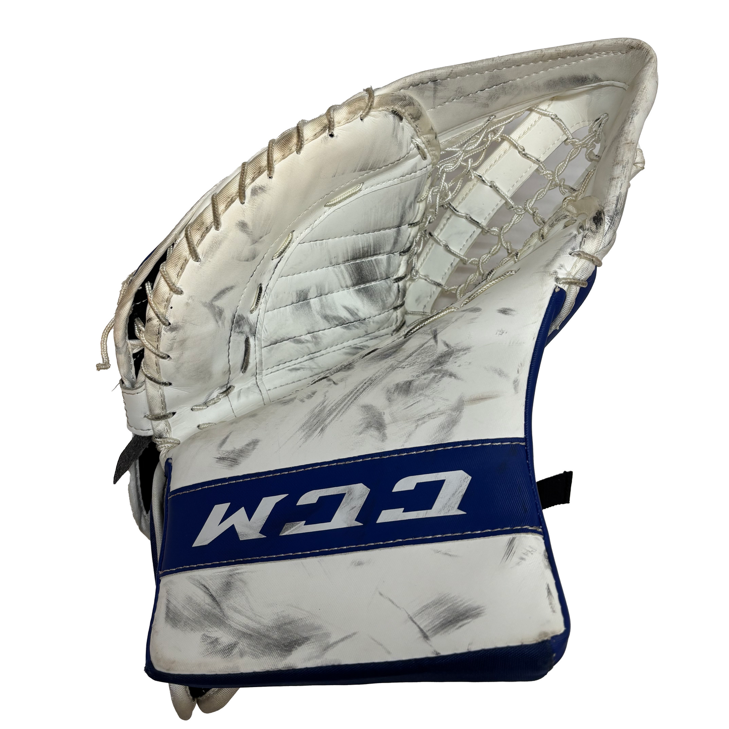 CCM Extreme Flex E3.9 - Used Full Right Senior Goalie Glove (White/Blue)