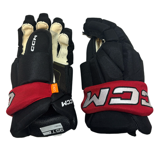 CCM HG95T - Pro Stock Hockey Glove (Black/Red)