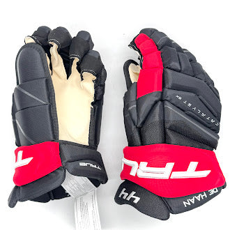 True Catalyst 9X - NHL Pro Stock glove - Calvin De Haan (Black/Red)